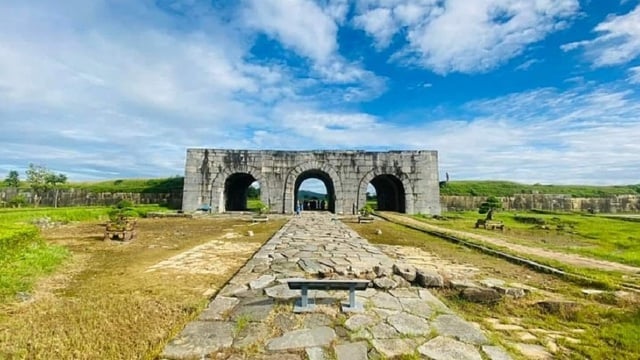 Estudiantes promueven la Ciudadela de la Dinastía Ho, patrimonio mundial