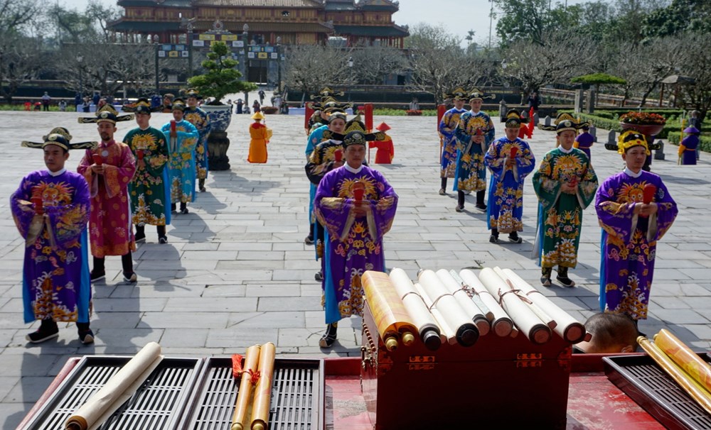 Viele sinnvolle Aktivitäten am Vietnamesischen Kulturerbetag - Foto 1