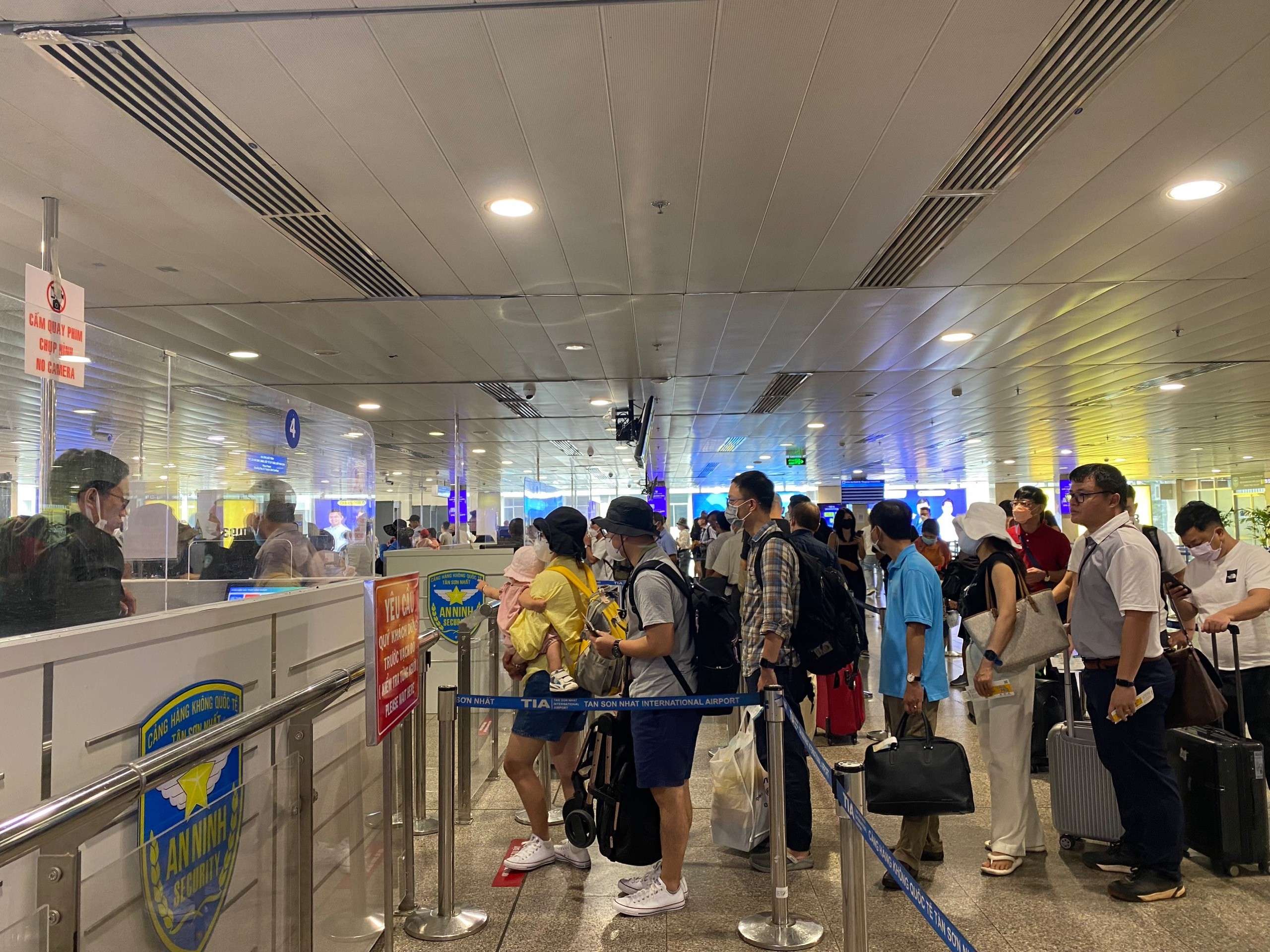 イベント - タンソンニャット国際空港、乗客サポートと新型コロナウイルス感染症の流行予防を強化