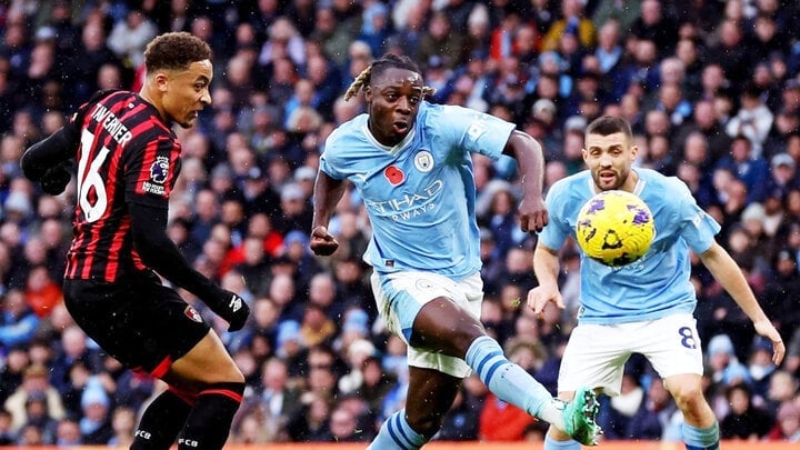 Jeremy Doku made a strong impression in Man City's victory. (Photo: Getty Images)