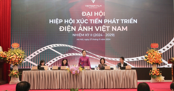 El Dr. Ngo Phuong Lan continúa siendo elegido presidente de la Asociación de Promoción y Desarrollo del Cine de Vietnam.