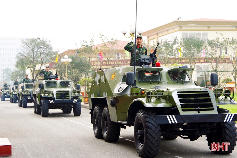 Ha Tinh se prépare d'urgence aux exercices de défense dans la zone