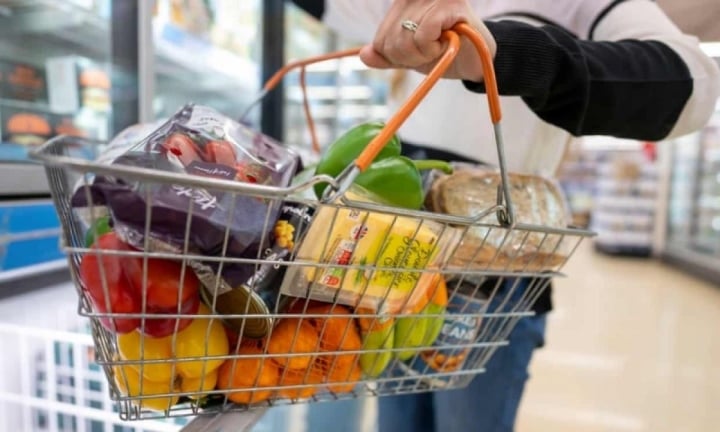 Инфляция цен на продукты питания в Великобритании достигла самого высокого уровня за 45 лет - 1