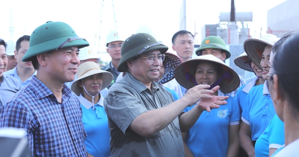 Premierminister Pham Minh Chinh inspiziert das 500-kV-Leitungsprojekt 3