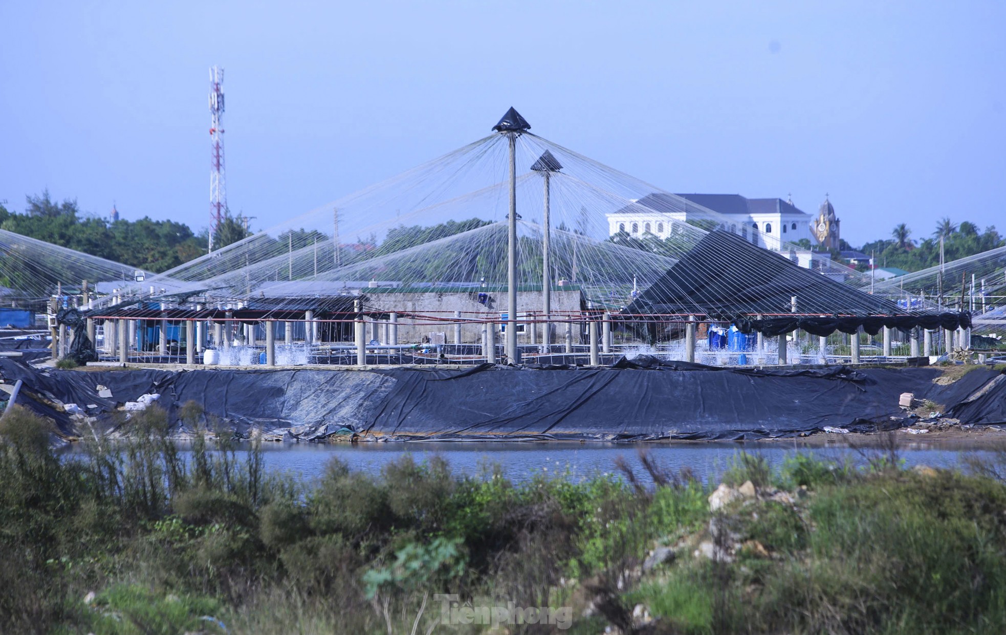 „Hilferuf“ für eine Reihe von Projekten ohne Fertigstellungstermin in Ha Tinh, Foto 6