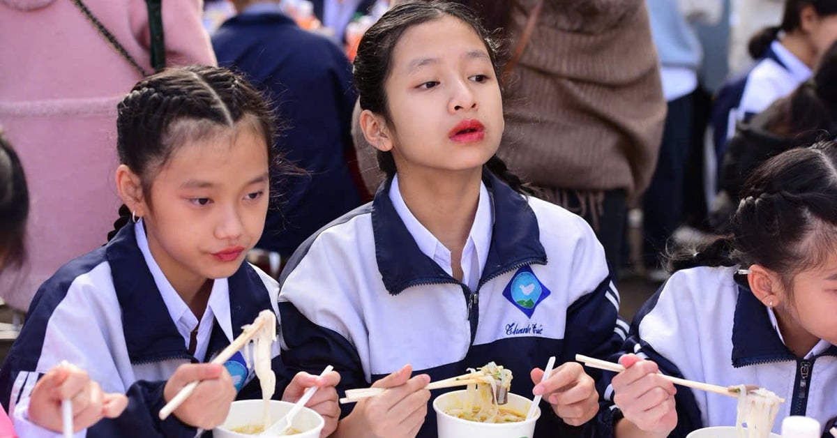 Ngày của phở mang 'Phở yêu thương' đến với Làng Nủ