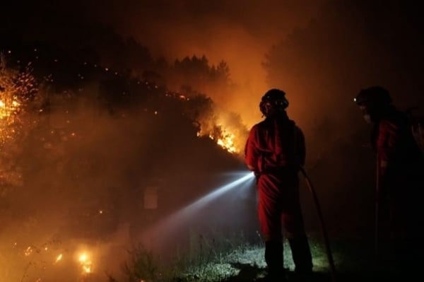 Spain struggles to control forest fires