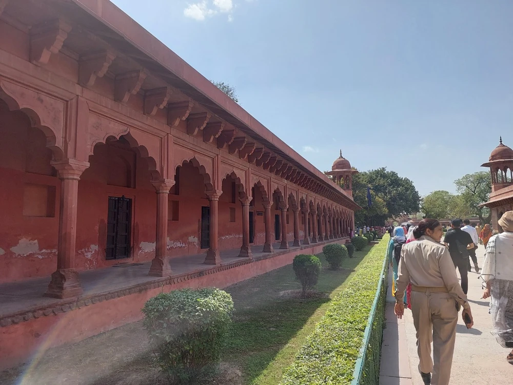taj5.jpg