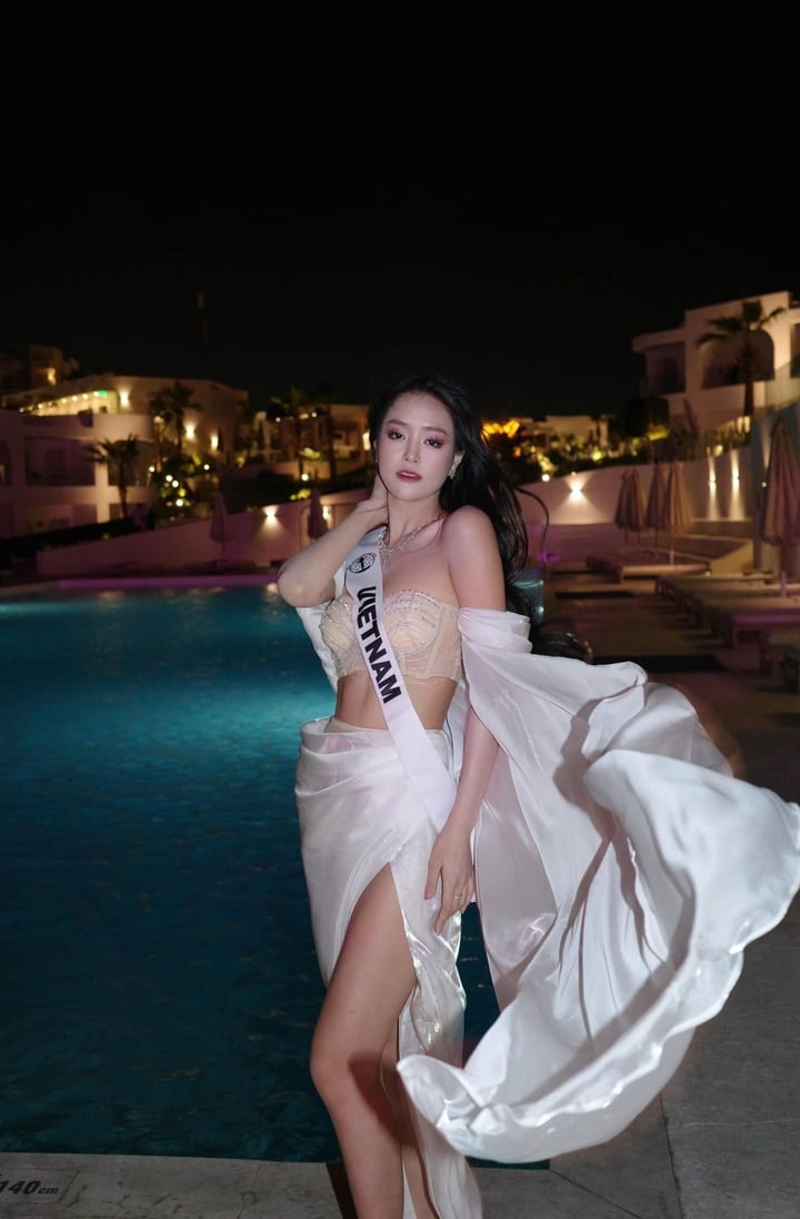 How did Bui Khanh Linh perform in the swimsuit competition at Miss Intercontinental? - 2