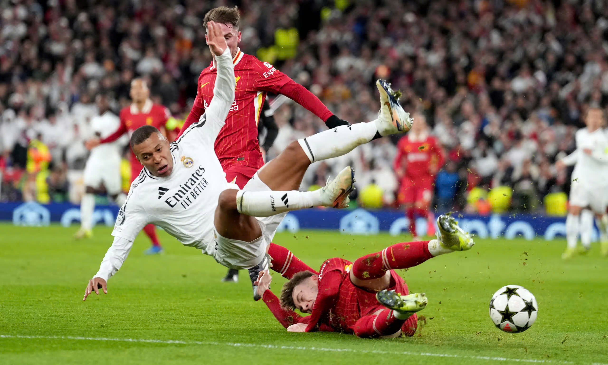 Champions League: Mbappe đá hỏng phạt đền: Real Madrid thua Liverpool- Ảnh 2.