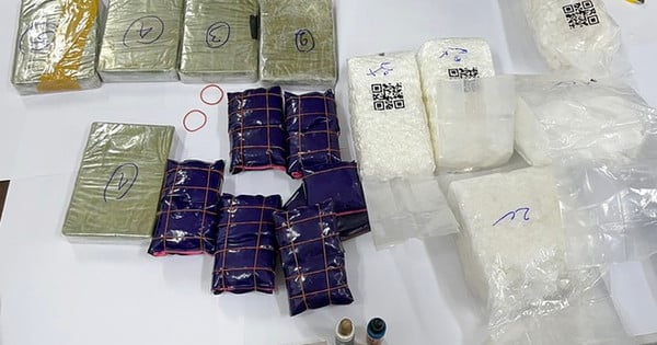 Triệt phá đường dây buôn bán 14 bánh heroin và 1kg ma túy tổng hợp