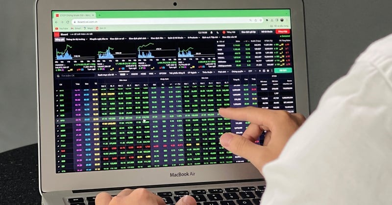 Investors can start buying stocks at the 1,175 point area.