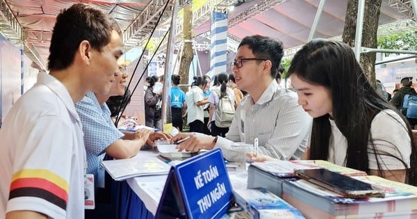 Lừa đảo qua mạng: Vẫn đủ chiêu 'việc nhẹ lương cao'