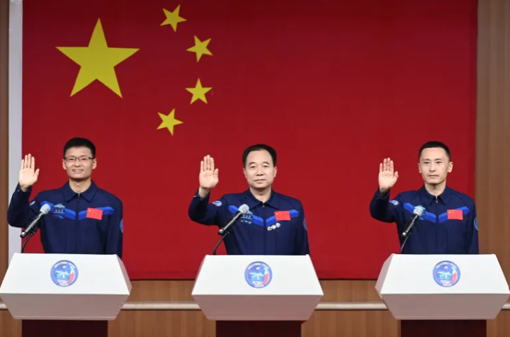 China sends first civilian astronaut into space - 1