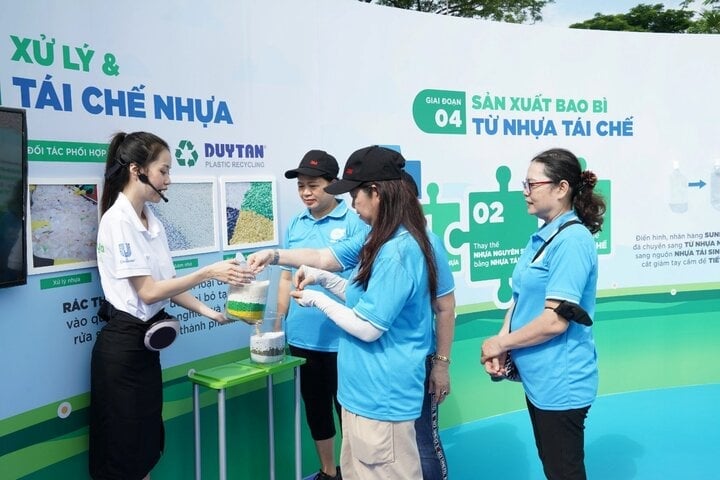 Currently, 63% of Unilever Vietnam's packaging is recyclable.