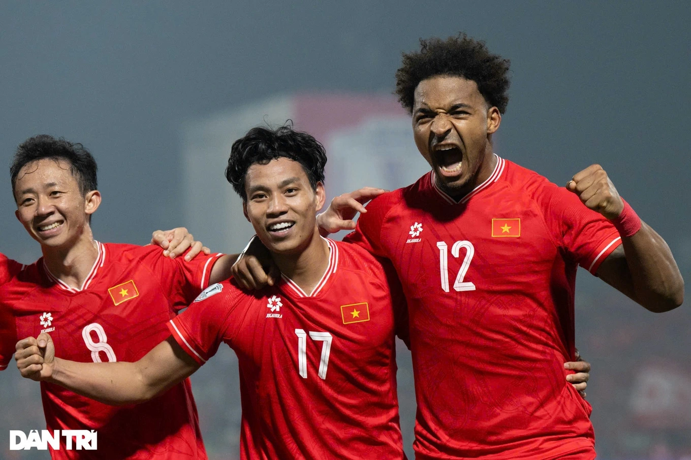 Xuan Son has a bright chance to win the Golden Boot, Vietnam team breaks 27-year curse