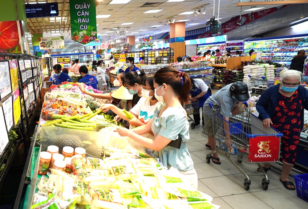 Ho Chi Minh City: Total retail sales of goods and trade revenue reached 1,190,407 billion VND