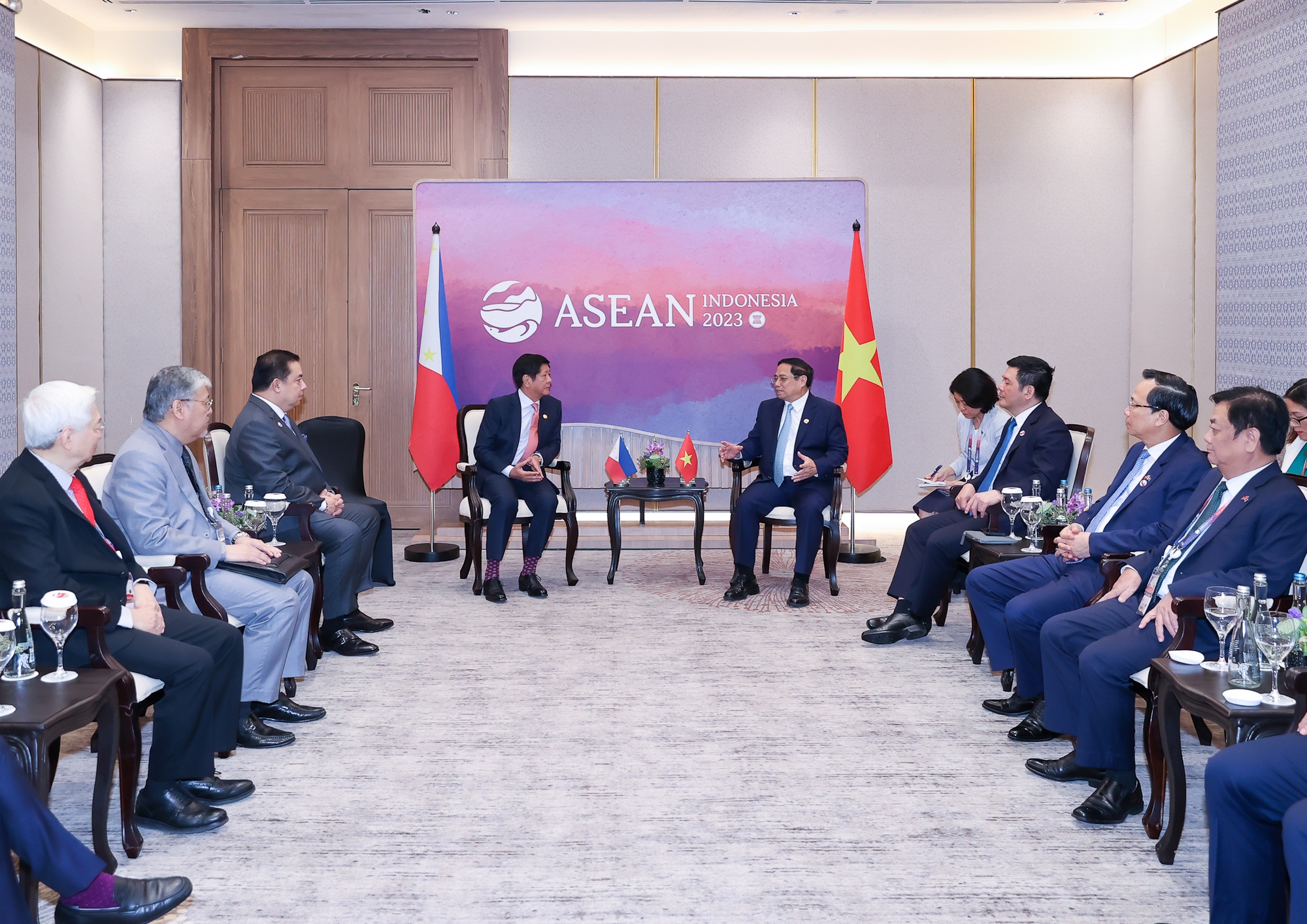 Prime Minister Pham Minh Chinh meets with the Secretary General of the United Nations and leaders of Singapore, India, and the Philippines, photo 4