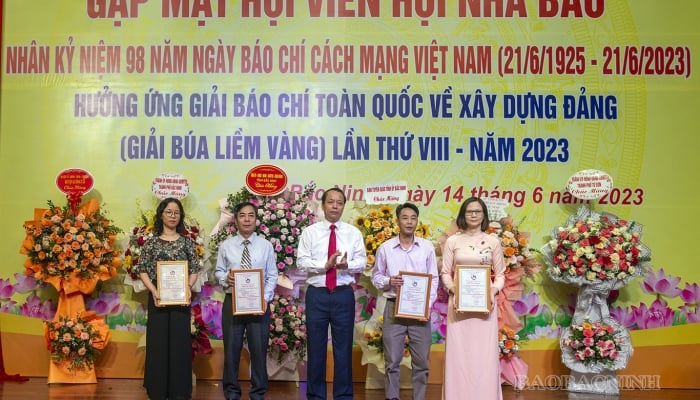 Hội Nhà báo tỉnh Bắc Ninh trao Giải báo chí Ngô Gia Tự năm 2022