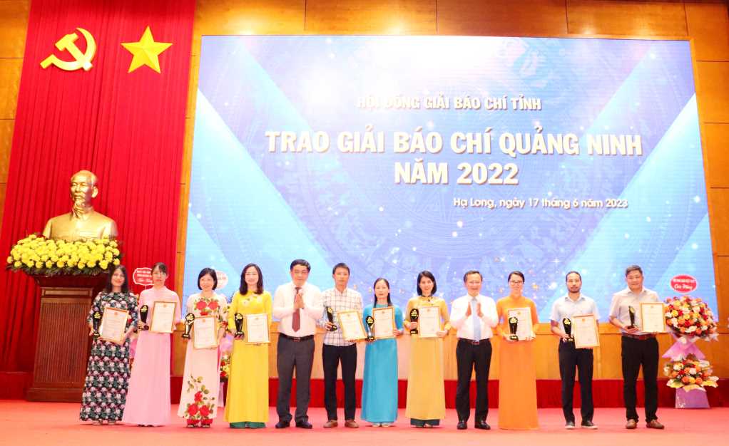 Periódico Quang Ninh: Solidaridad, inteligencia y modernidad, Imagen 4