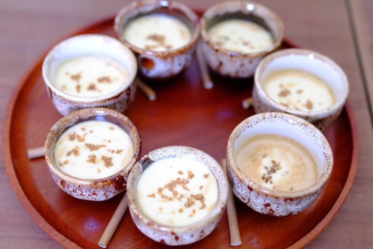 Einzigartiger Nam O-Fischsaucenkaffee, die Kunden lieben ihn, weil er sowohl ungewöhnlich als auch köstlich ist