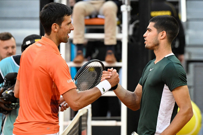Carlos Alcaraz ấn tượng hơn Djokovic về lối chơi - 1