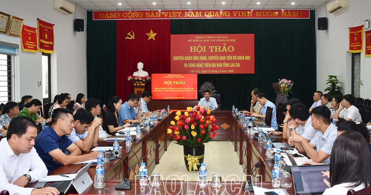 Đẩy mạnh việc ứng dụng tiến bộ khoa học, công nghệ trong đời sống, sản xuất