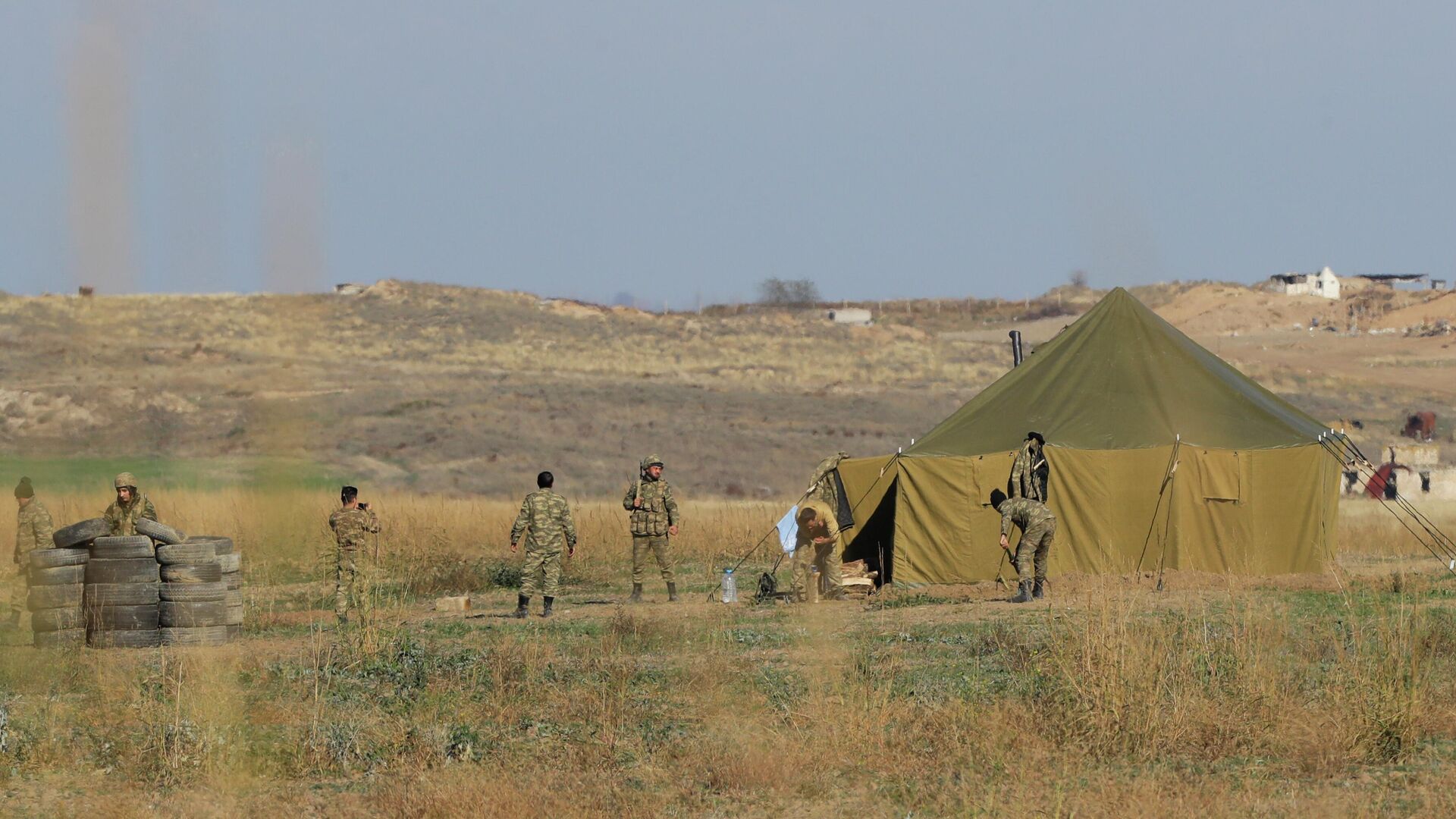 Xung đột với Azerbaijan nóng lại, Armenia phàn nàn Nga - Ảnh 3.