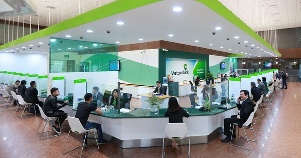 Customers can borrow capital from Vietcombank to pay off loans at other banks.