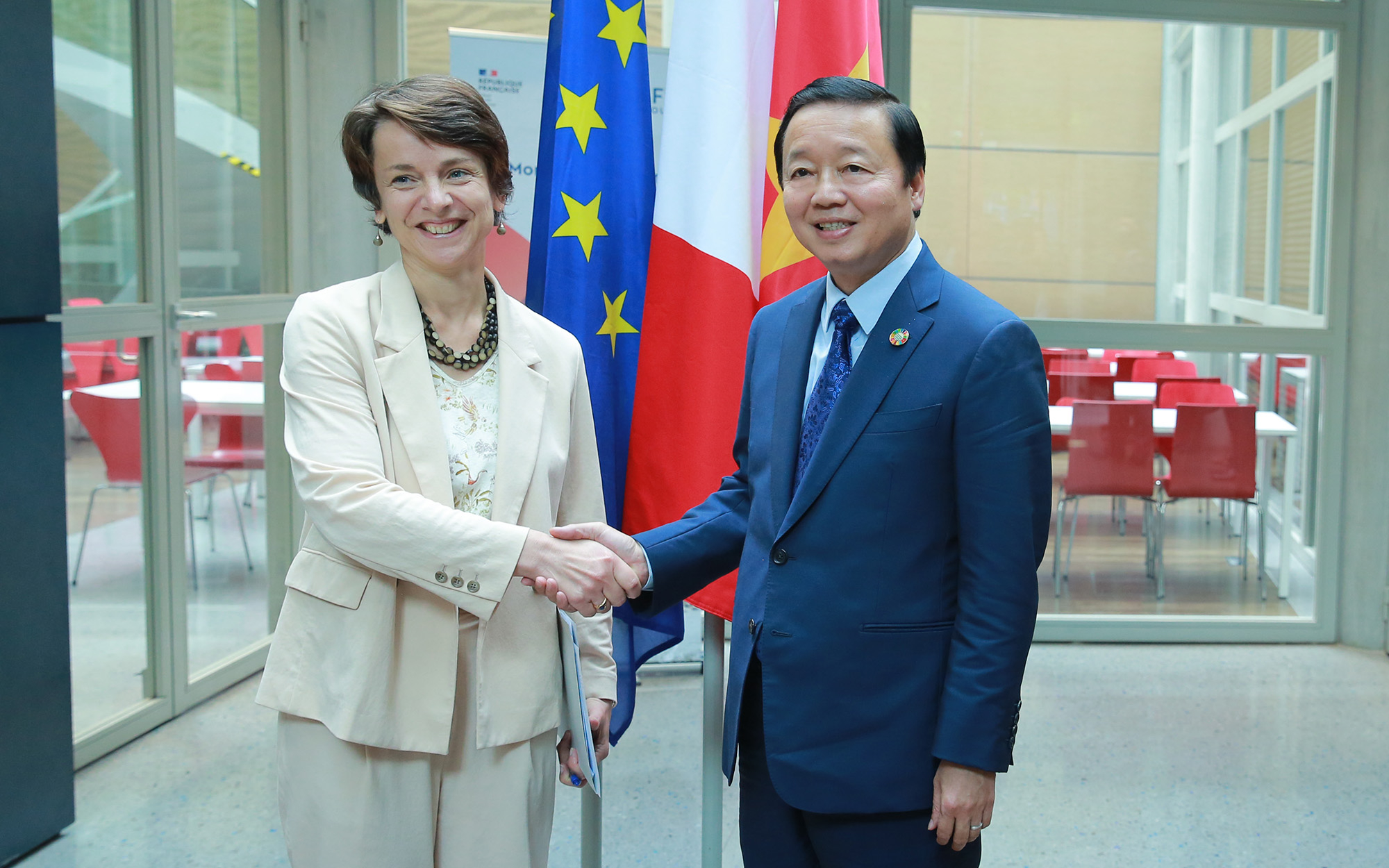afd unanimously supports vietnam financially in green energy development image 1