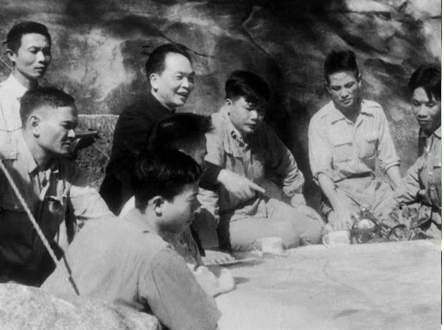 GS.TSKH.NGND. Nguyen Thien Phuc: Nhan duyen duoc tiep can Dai tuong Vo Nguyen Giap-Hinh-4