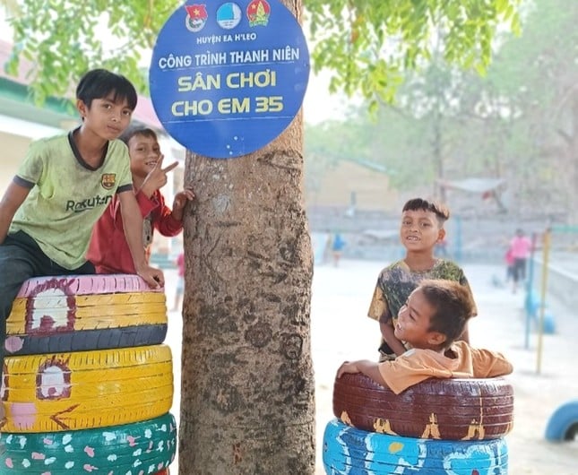 Biến rác thải nhựa thành khu vui chơi và chung tay bảo vệ môi trường ảnh 3