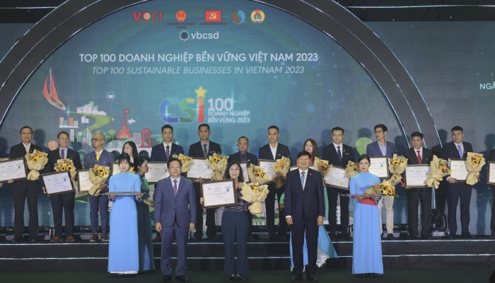 SeABank lần thứ 6 trong Top 100 Doanh nghiệp bền vững Việt Nam