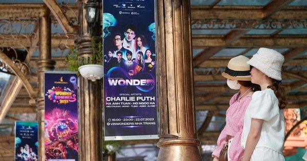 Le nombre de touristes à Nha Trang augmente avec la superstar Charlie Puth