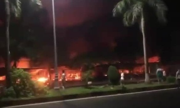 Market in Vinh Yen city on fire