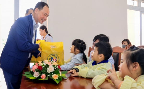 Herr Tran Hong Thai: Wir werden uns bemühen, Lam Dong für immer zu einem Reiseziel für alle zu machen.