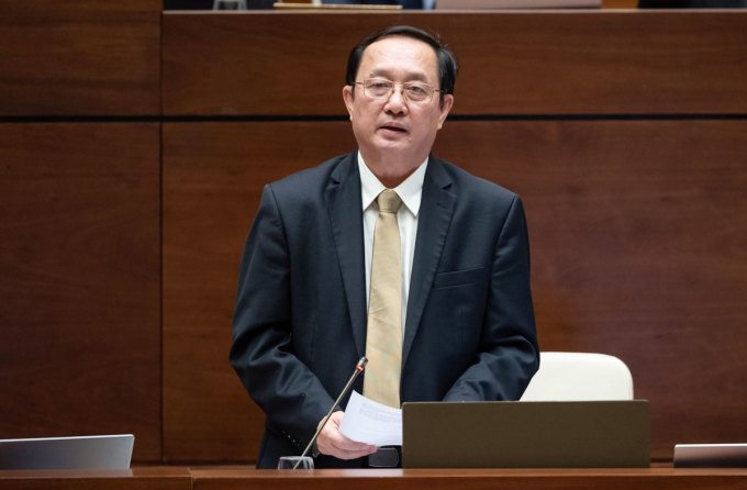 Minister of Science and Technology Huynh Thanh Dat during the question-and-answer session on the afternoon of June 7. Photo: National Assembly Media