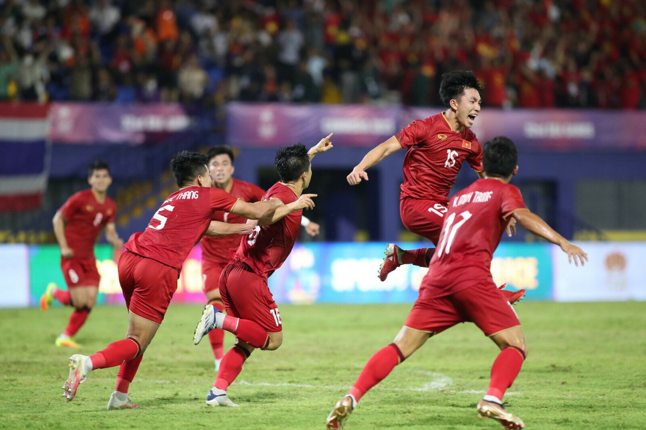 Comments, predictions for the score of U22 Vietnam vs U22 Myanmar, competing for the bronze medal of the Sea Games