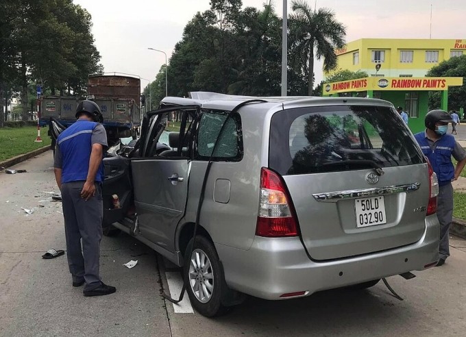 事故現場は片側2車線の道路だった。写真：タイ・ハ