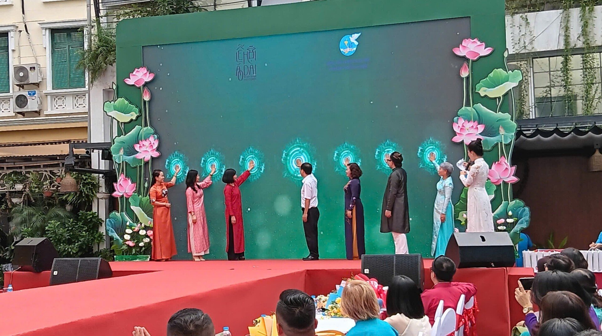 Se lanza el Festival Ao Dai de Hanoi para celebrar los 70 años del Día de la Liberación (imagen 2)