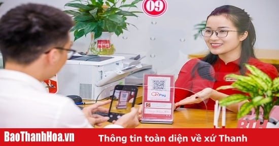 Kiến tạo môi trường làm việc chuẩn mực, thân thiện với khách hàng