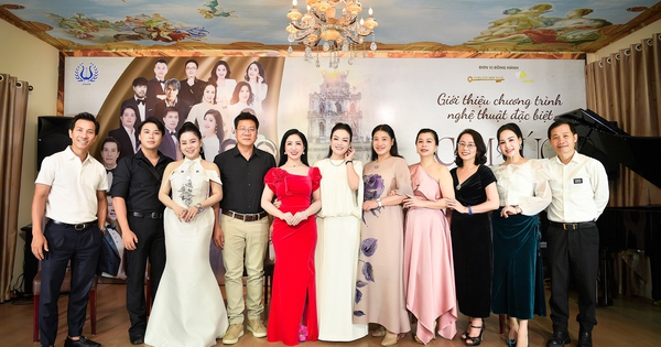 "October Emotions" brings together many top Vietnamese stars