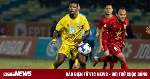 Đội suýt xuống hạng bất bại 10 trận liên tiếp ở V.League