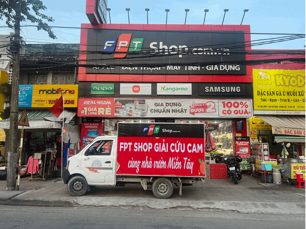 FPT Shop triển khai chiến dịch ủng hộ cam nhà vườn miền Tây - Ảnh 1.