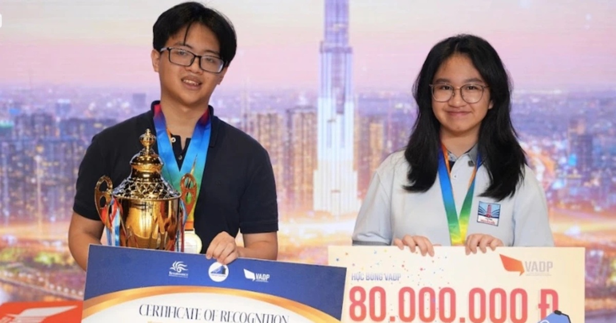 Hanoi students win tickets to Oxford for "world's hardest" debate