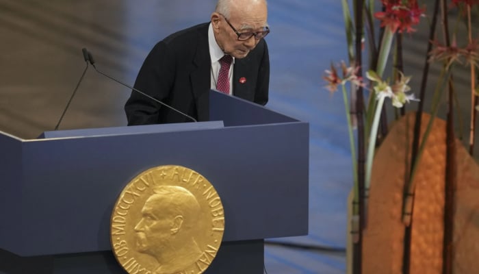 Nobel Peace Prize winner who survived atomic bombing recounts horror