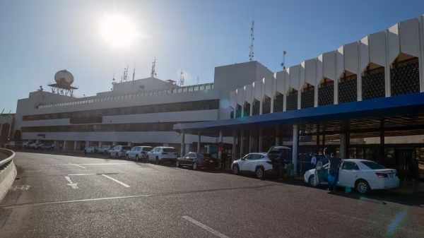 Une explosion a secoué le centre de l'ambassade américaine à Bagdad, les premières informations indiquant qu'elle aurait été causée par une roquette.