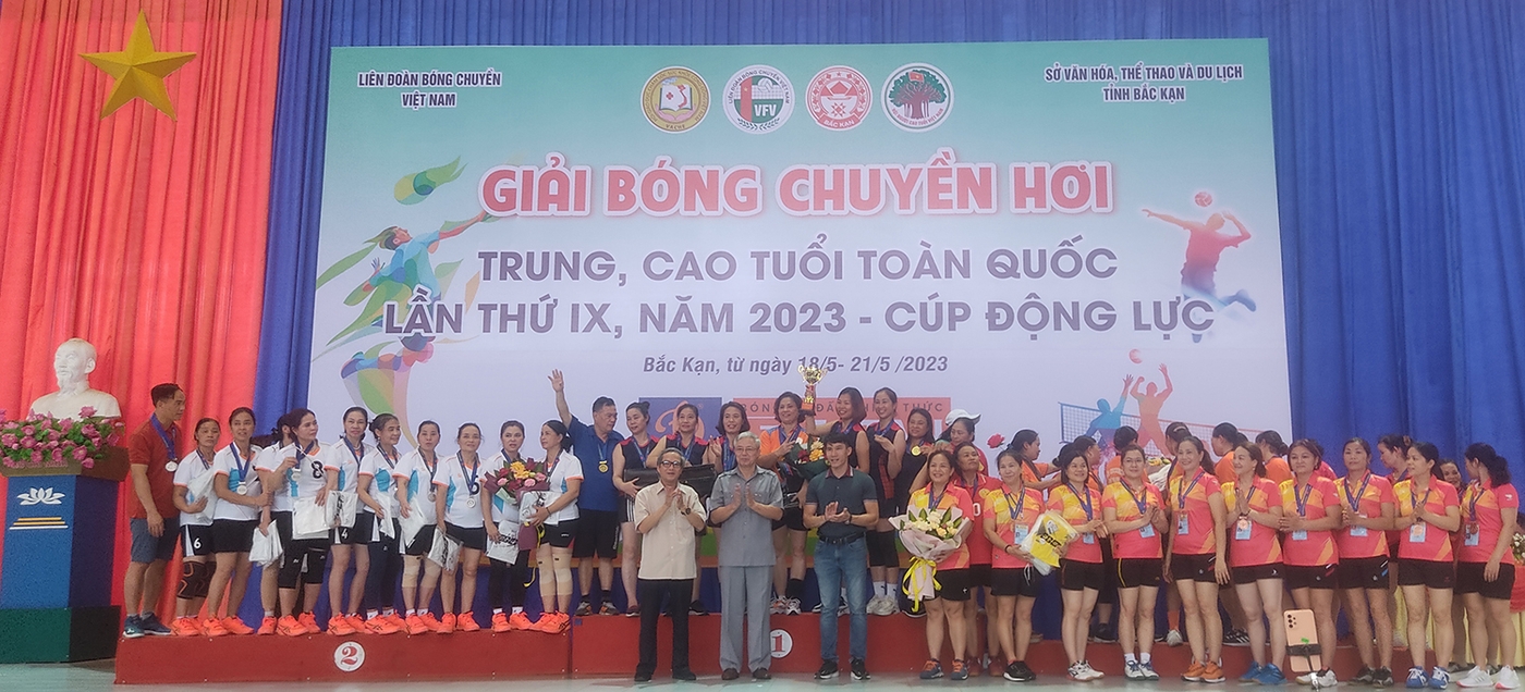 Giải Bóng chuyền hơi trung, cao tuổi toàn quốc lần thứ IX, năm 2023 - Cúp Động lực thành công tốt đẹp ảnh 1