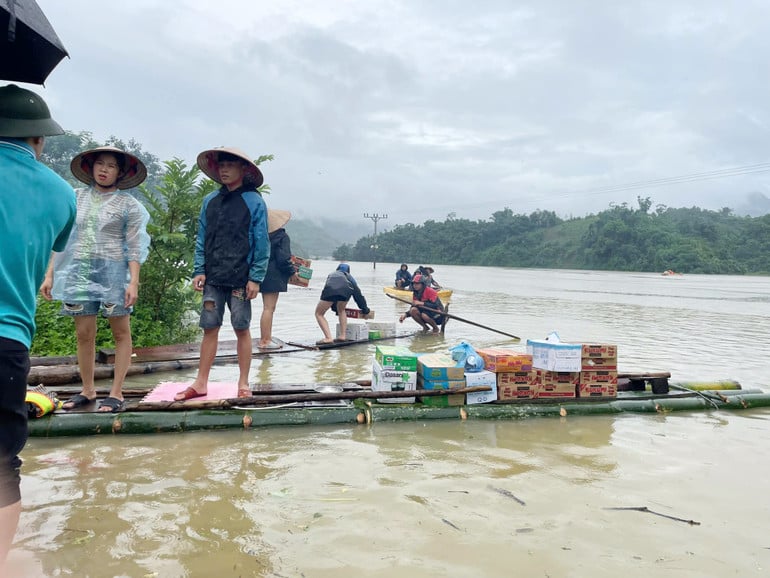 La Asociación de Periódicos de la Industria y el Comercio lanzó un programa para unir esfuerzos en apoyo a las personas en la zona inundada, imagen 1