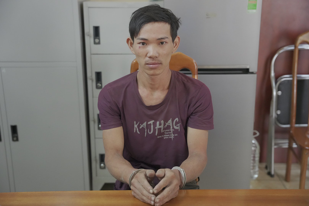 លួច 4444.png